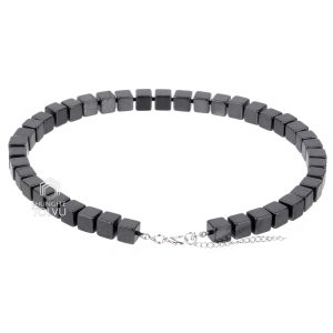 Square polished black bead necklace with stainless-steel extender