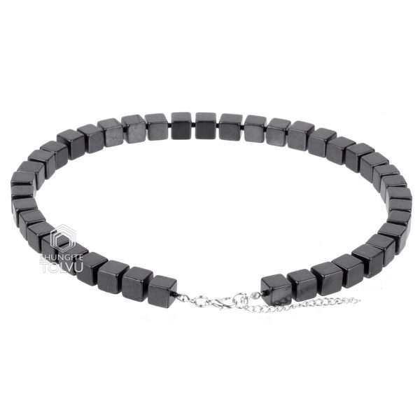 Square polished black bead necklace with stainless-steel extender